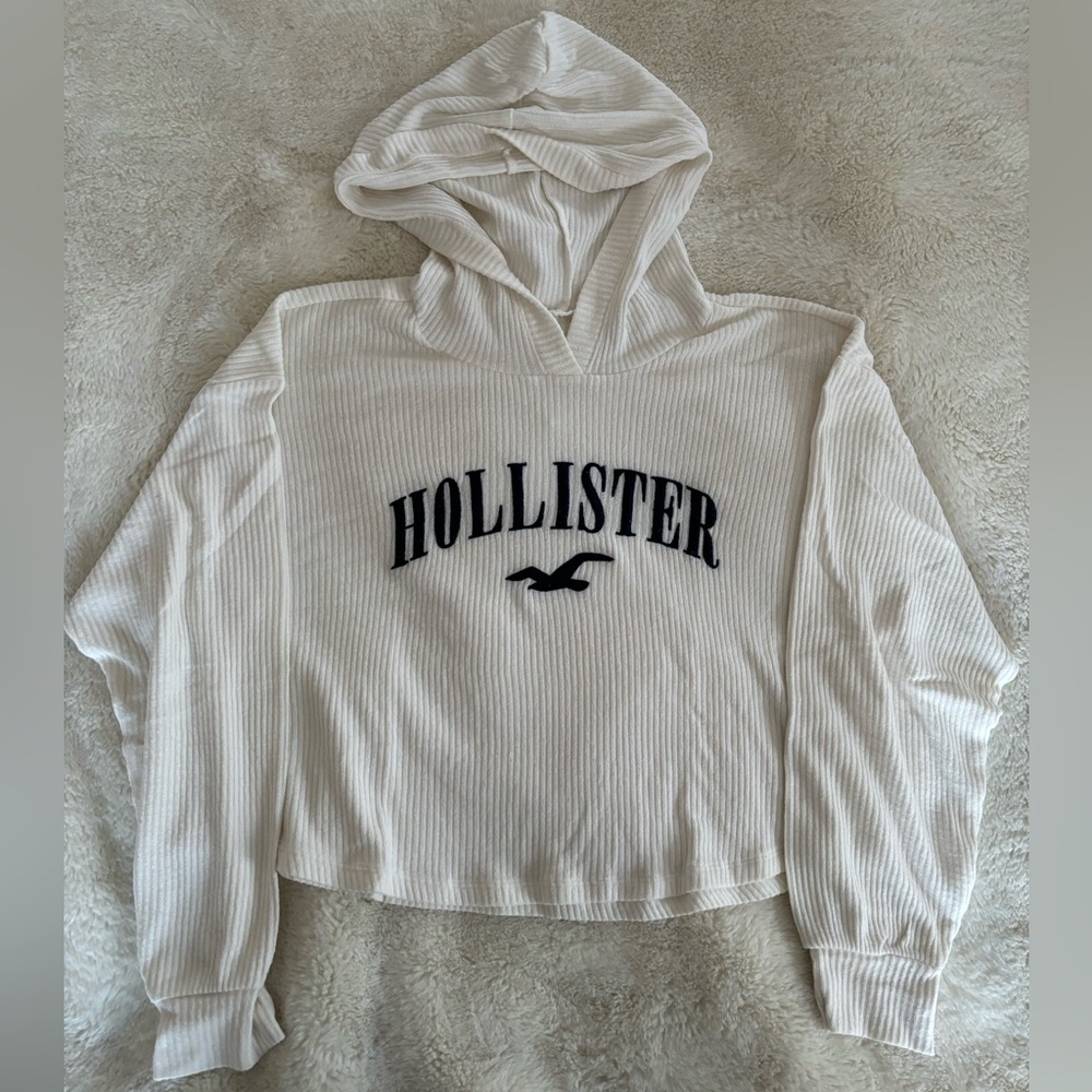 Hollister Long Sleeve Top